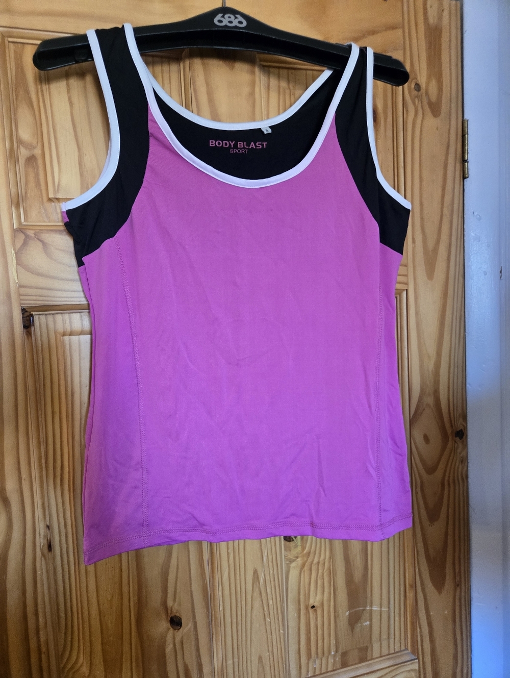 Women's Pink & Black Performance Tank XL